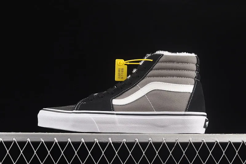 All categories Vans Vans series Vans Hi Vans high-top plus velvet Vans Sk8-Hi 2021 new black and gray color matching high-top casual sneakers VN0A3WM3218